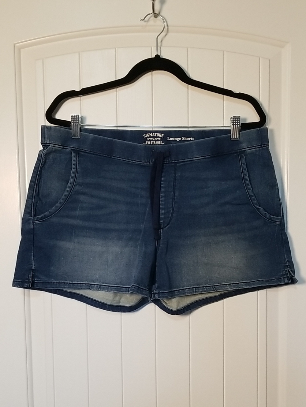 Levi's Blue Denim Lounge Shorts With 4 Pockets Size 16 W33